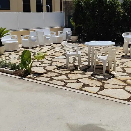 Mezzaluna Gasthof San Benedetto del Tronto