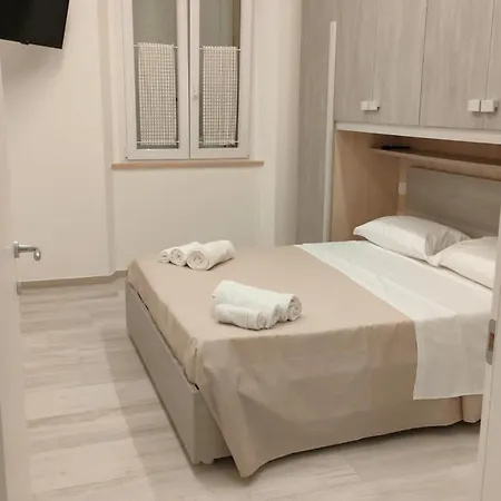 Mezzaluna 4*