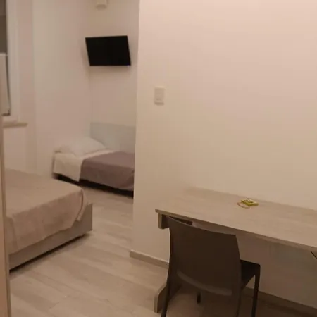 Konukevi Mezzaluna San Benedetto del Tronto