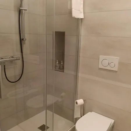 Mezzaluna 4*